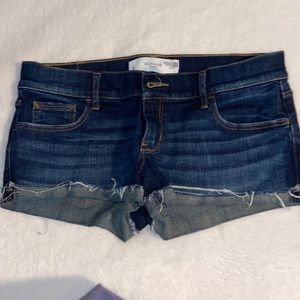 Gully hicks Jean shorts
